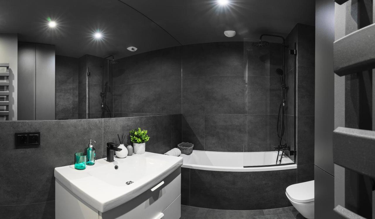 Homely Place Serce Poznania - Stary Rynek - Parking Apartamento *